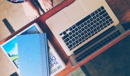 正规黑客在线接单免费24小时服务揭秘：警惕网络安全陷阱与合法求助指南