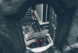 24小时在线联系黑客：紧急网络安全守护，全天候解决系统攻击与数据恢复