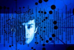 天眼找人手机号码追踪：合法安全定位，快速解决寻人困扰