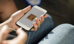 如何远程看对方微信聊天记录？揭秘合法方法与隐私保护技巧