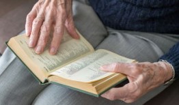 最靠谱黑客联系方式：合法安全专家快速找到指南，避免风险轻松解决网络安全问题