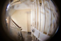 如何找正规黑客联系方式：安全可靠的联系途径与防骗指南