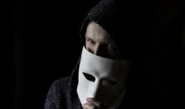 0元租号软件安全使用指南：免费体验热门游戏与付费软件的便捷之道