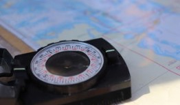 黑客的定位追踪软件可靠吗？揭秘其真实准确性、法律风险与安全替代方案